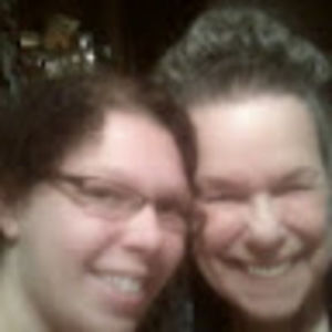 Meet your Posher, Caitlynn